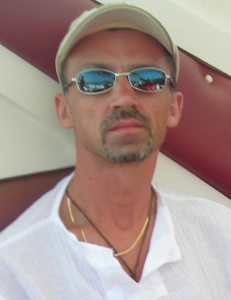 Profilbild på Adam Myslek
