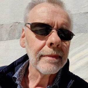 Profilbild på Anders Karolusson