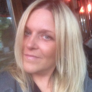 Profilbild på Ann-Louise Lundgren