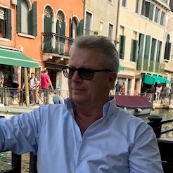 Profilbild på Lars Wiking Henricsson