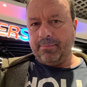 Profilbild på Lelle Holm