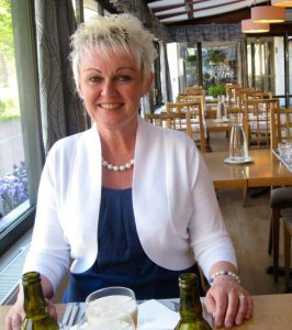 Profilbild på Lena Åkerman