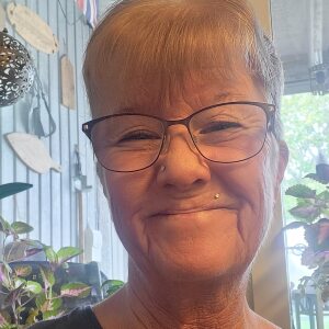 Profilbild på Lise-Lotte Björk