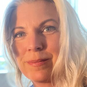 Profilbild på Marie-Louise Sjöstrand