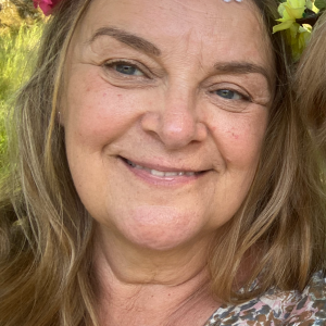 Profilbild på Nina Back