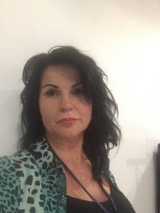 Profilbild på Nina Hjalmarsson