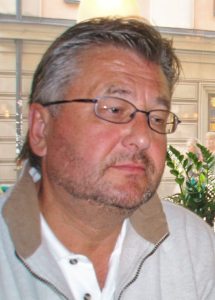 Profilbild på Peter Lindroos