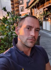 Profilbild på Roland Sjöstrand