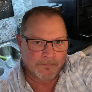 Profilbild på Stefan Engström
