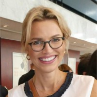 Profilbild på Stephanie Broeker