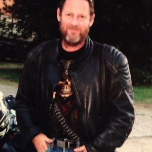 Profilbild på Thomas Adrian