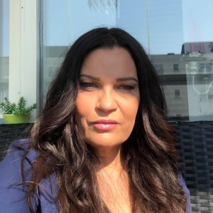Profilbild på Tina Palmroth