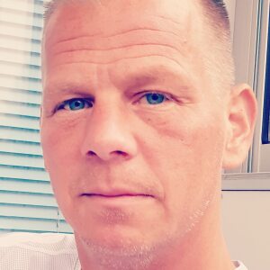 Profilbild på Tomas Enbom